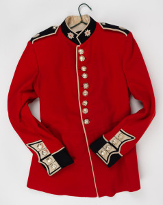 COLDSTREAM GUARDS: Vintage red woollen parade tunic with buttons, circa 1959