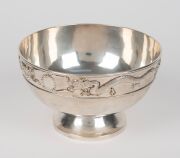 WING NAM & Co. antique&nbsp;Chinese export silver bowl with dragon decoration, 19th/20th century, 10cm high, 17cm diameter, 411 grams. - 2