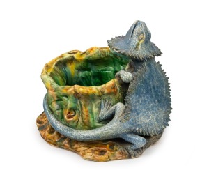 CASTLE HARRIS rare pottery tree stump vase with applied bearded dragon lizard, incised "Castle Harris", 19cm high, 28cm wide