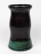 MERRIC BOYD pottery vase with unusual black and green glazed finish, incised "M. Boyd, 1924", ​​​​​​​25cm high - 2