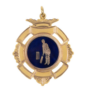PETERBOROUGH CRICKET ASSOCIATION (South Australia), prize fob in enamel and gold (9ct; 4.73g), ring top suspension, reverse inscribed, 'P.C.A. / 1925-26 / Batting Average / under 25 Yrs / 33.1 /R.Garwood'. Extremely fine.