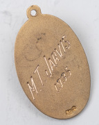 SOUTH AUSTRALIAN FOOTBALL LEAGUE life membership fob in gold (9ct; 6.15g); the obverse inscribed "PLAYERS LIFE MEMBERSHIP PASS" with "SAFL" at centre; the reverse engraved for "M.T. JARVIS / 1935". - 2