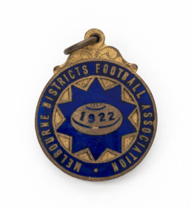 MELBOURNE DISTRICTS FOOTBALL ASSOCIATION 1922 membership fob.
