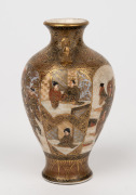 SATSUMA antique Japanese earthenware vase adorned with samurai and geisha vignettes, Meiji Period, 19th/20th century, black and gilt seal mark to base, 12cm high. - 4