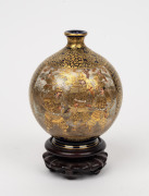 SATSUMA fine quality antique Japanese earthenware vase, with carved wooden stand, Meiji Period, 19th/20th century, 11.5cm high, 14.5cm overall. - 3