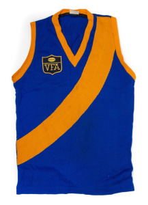 Williamstown F.C. guernsey, VFA logo on front, number 25 on back, owned by Barry Round.