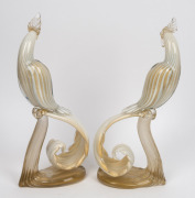 An impressive pair of Murano glass bird statues, the larger 42cm high - 2