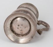 An antique George II sterling silver pint tankard, made by William Williamson of Newcastle, circa 1755, 13cm high, 404 grams - 3
