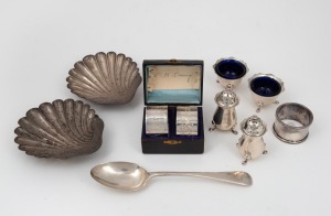 Sterling silver tablespoon, napkin rings, dishes and condiments, mixed vintages, (10 items), 292 grams total (not including glass liners)