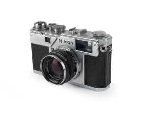 NIPPON KOGAKU: Nikon S4 rangefinder camera [#6505311] with&nbsp;Nikkor-H 50mm f2 lens [#755495], c. 1959.