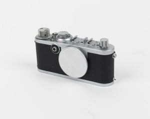 LEITZ: Red-dial Leica If 35mm camera [#789317] with body cap, c. 1954.