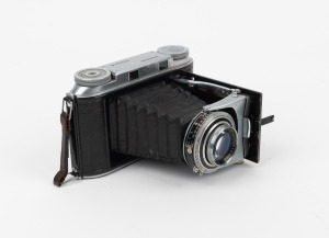 VOIGTL&Auml;NDER: Bessa II folding rangefinder camera with&nbsp;Color-Skopar 105mm f3.5 lens [#3079334] and Compur-Rapid shutter,&nbsp;c. 1950.