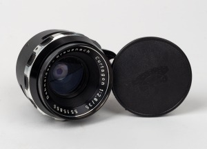 SCHNEIDER-KREUZNACH: Curtagon 35mm f2.8 lens [#5515855] with Schneider-Kreuznach front and rear lens caps.