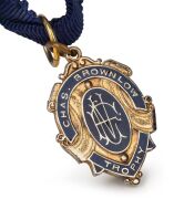 THE 1981 BROWNLOW MEDAL, 9ct gold, blue enamel, engraved verso 'Barry James Round 1981'. - 4