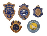 WILLIAMSTOWN FOOTBALL CLUB: 1910 and 1912 "LADIES" Membership fobs made by Bentley; a 1913 Membership fob made by Bridgland & King; a 1950s membership badge made by K.G. Luke, and a 1950's Argus tin badge. A scarce group. (5 items).