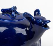 STONE'S BRISTOL POTTERY "Kangaroo" teapot with blue glaze (reproduction), early 20th century, impressed oval mark to base, ​​​​​​​13cm high, 18cm wide - 5