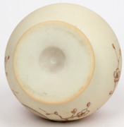 THOMAS WEBB (attributed) QUEEN'S BURMESE antique English glass vase with hand-painted birds and blossoms, 19th century, 10cm high, 11.5cm diameter. - 3