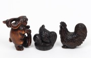 Three Japanese carved boxwood netsuke, 20th century, ​​​​​​​the largest 5cm high. - 2