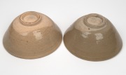 A pair of antique Thai celadon porcelain bowls, ​​​​​​​approximately 8cm high, 18cm diameter each - 2