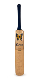 A full-sized Viv Richards 'the Rapier' cricket bat, signed by the Australian team, including Allan Border, Mark Taylor, Ian Healy, Mark Waugh, Glenn McGrath, and Shane Warne.