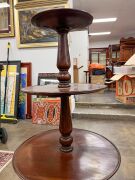 An antique Australian cedar three tier circular dumb waiter, 115cm high - 6