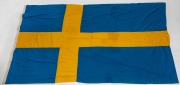 Large format linen flags: SOVIET RUSSIA, SWEDEN and UNITED NATIONS, souvenired from a 1980's-era international sporting event. (3). Each approx. 1.2 x 2.2m. - 3