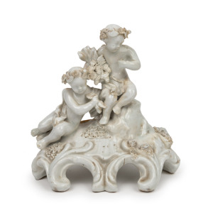 PLYMOUTH antique English porcelain figural group, circa 1768-1770, ​​​​​​​15cm high.