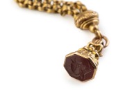 An antique 9ct gold Albert fob chain, 19th century, 33cm long, 19.5 grams total, - 3