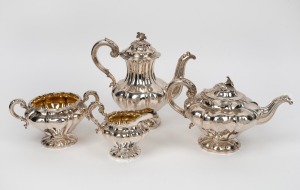 An antique English William IV sterling silver tea and coffee service with floral finials, made in London, circa 1831, (4 items), the coffee pot 25cm high, 2070 grams total.