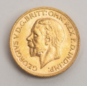 1931 Sovereign, GEORGE V, St. George reverse, Perth, aUnc. - 2