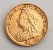 GREAT BRITAIN: VICTORIA, Veiled Head 1901 Half Sovereign, VF. - 2