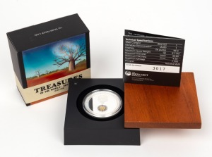 Perth Mint 2014 'Treasures Of The World - Australia' $1 1oz silver proof coin, 0.2g of gold granules in centrepiece, in original case with CoA and box.