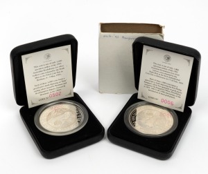 1993 NAA Coin Fair Limited Issues: $2 (2oz) Kookaburra with Emu Privy Mark (for the May 1993 Brisbane Show), together with the $2 (2oz) Kookaburra with Kangaroo Privy Mark (for the July 1993 Melbourne Show); both with certificates of limitation. (2).