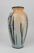 A pair of antique Japanese cloisonne vases with cranes and irises, beautifully executed using the Musen shippo technique, Meiji period, 19th/20th century, 37cm high. - 8