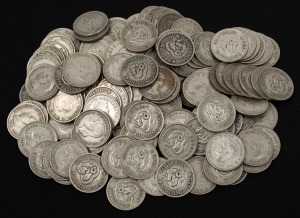 SHILLINGS: George VI, 1946 (Melbourne, 32; San Francisco, 14), 1948 (28), 1950 (2), 1952 (22) and Elizabeth II dates (28); mixed condition, (126).