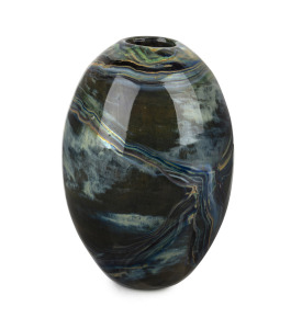 JULIO SANTOS Australian art glass vase, incised "J. Santos", 18.5cm high