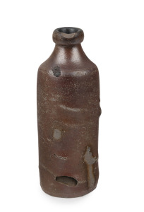 MORETON (attributed) early Colonial pottery ginger beer bottle, Sydney origin, circa 1820s, 18cm high.