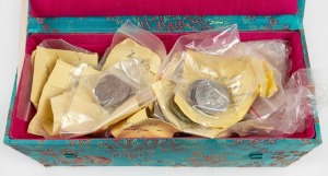 LATE ARRIVAL: A small box containing Australian and World coins including silver. (qty).
