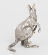 An antique English sterling silver kangaroo with joey statue by Cornelius Saunders & Francis Shepherd of London, late 19th century, 7cm high, 94 grams. - 3