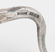 An antique English sterling silver kangaroo with joey statue by Cornelius Saunders & Francis Shepherd of London, late 19th century, 7cm high, 94 grams. - 4