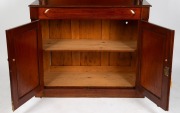 An antique Australian cedar chiffonier with attractively carved back and ornately turned columns, Tasmanian origin, circa 1860, 127cm high, 109cm wide, 45cm deep. - 2