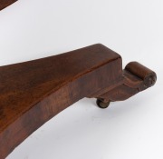 A Colonial Australian cedar circular tilt-top breakfast table with faceted baluster shaped columns, scalloped edge pedestal collar, tri-form platform base with scrolling feet, Sydney origin, circa 1850, 74.5cm high, 126cm diameter. - 4