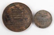 SHOP TOKEN "T. HALL City Road Near Finsbury Square, London, 1795. For Preserving Birds, Beasts " rare taxidermy business token stamped with a kangaroo on the reverse. Together with a D'Urville medal for Astrolabe voyage 1826 in bronze (49mm), (2 items). - 2