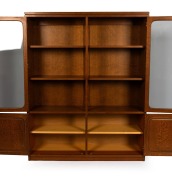 An antique Australian Queensland maple bookcase by DAVID BELL, 152.5cm high, 122cm wide, 29cm deep. - 2