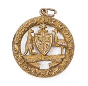 WILLIS & SONS of Melbourne antique 9ct gold fob with Australian coat of arms surrounded by a laurel reef, circa 1900, 2.1 grams.