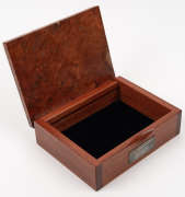 V.R.C. SPRINT CLASSIC, FLEMINGTON, 10th NOVEMBER 2018: Australian red gum presentation box adorned with silver plaque and decoration, bearing maker's label to base "Peter Gertler, Gold & Silversmith", 19.5cm wide - 2