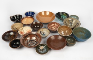 Nineteen assorted pottery bowls, various makers and vintages, the largest 26cm diameter