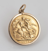 A 1905 Melbourne mint gold sovereign, mounted in gold as a pendant, ​​​​​​​9 grams total including mount.