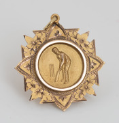 WILLIS & SONS of Melbourne antique 9ct gold cricket fob, early 20th century, ​​​​​​​3.5cm high, 3.3 grams.