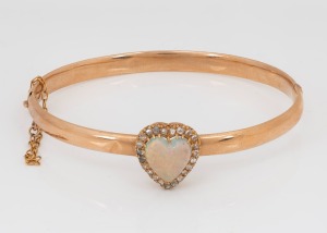 DUGGIN, SHAPPERE & Co. of Melbourne antique Australian 15ct gold bracelet with solid heart shaped white opal surrounded by diamonds, circa 1900, ​​​​​​​8.4 grams total.